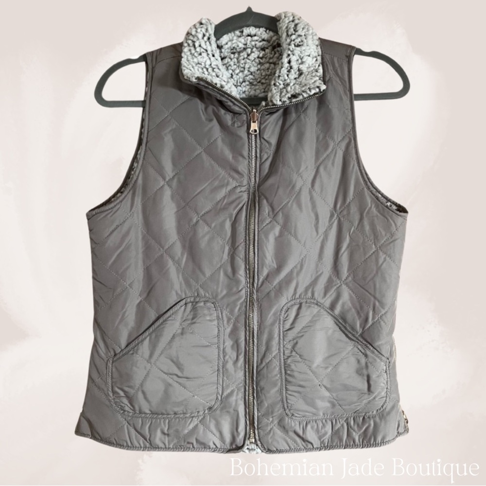 Thread & Supply Reversible Sherpa Vest - Taupe
